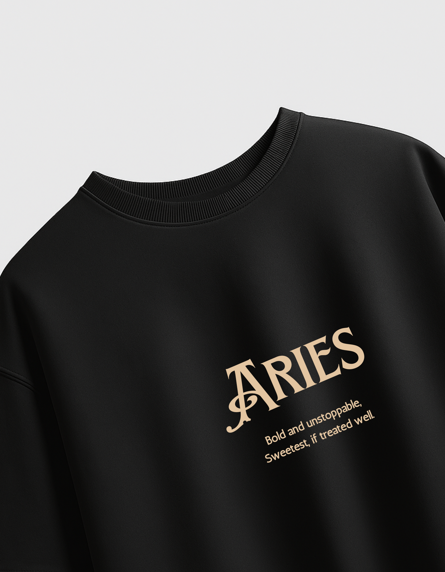 सब लिखा हुआ है – Zodiac Black Oversized T-shirt