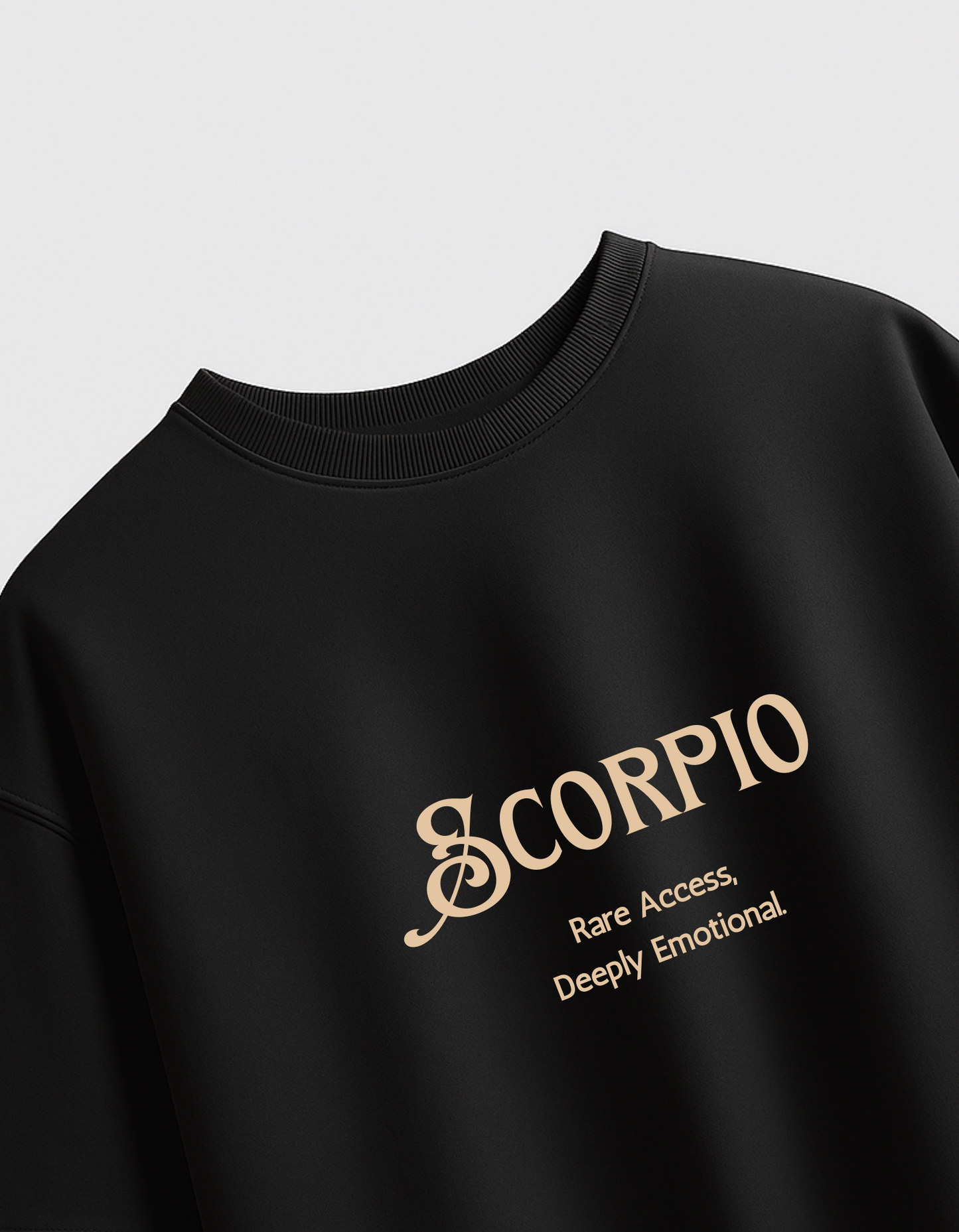 सब लिखा हुआ है – Zodiac Black Oversized T-shirt